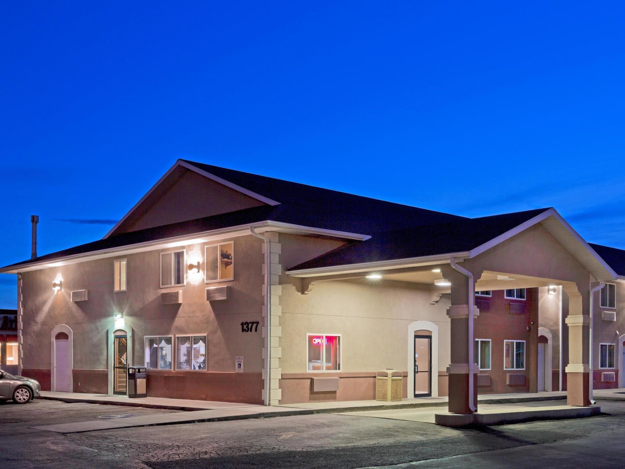 Super 8 By Wyndham Richfield Ut Hotel Exterior foto
